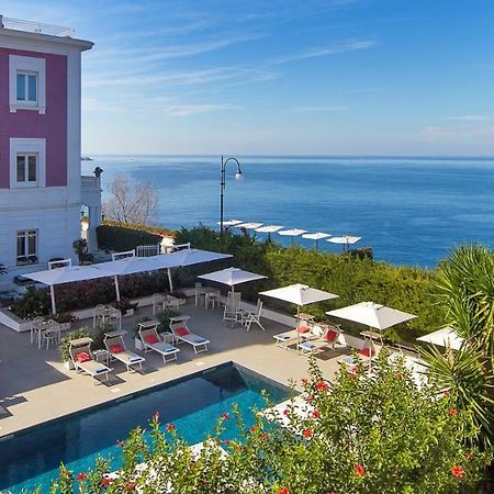 Hotel Villa Garden Сант'Агнело Екстериор снимка