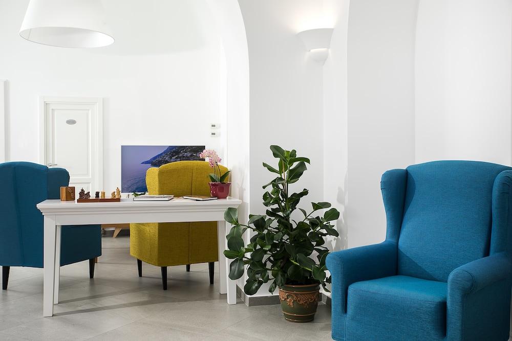 Hotel Villa Garden Сант'Агнело Екстериор снимка