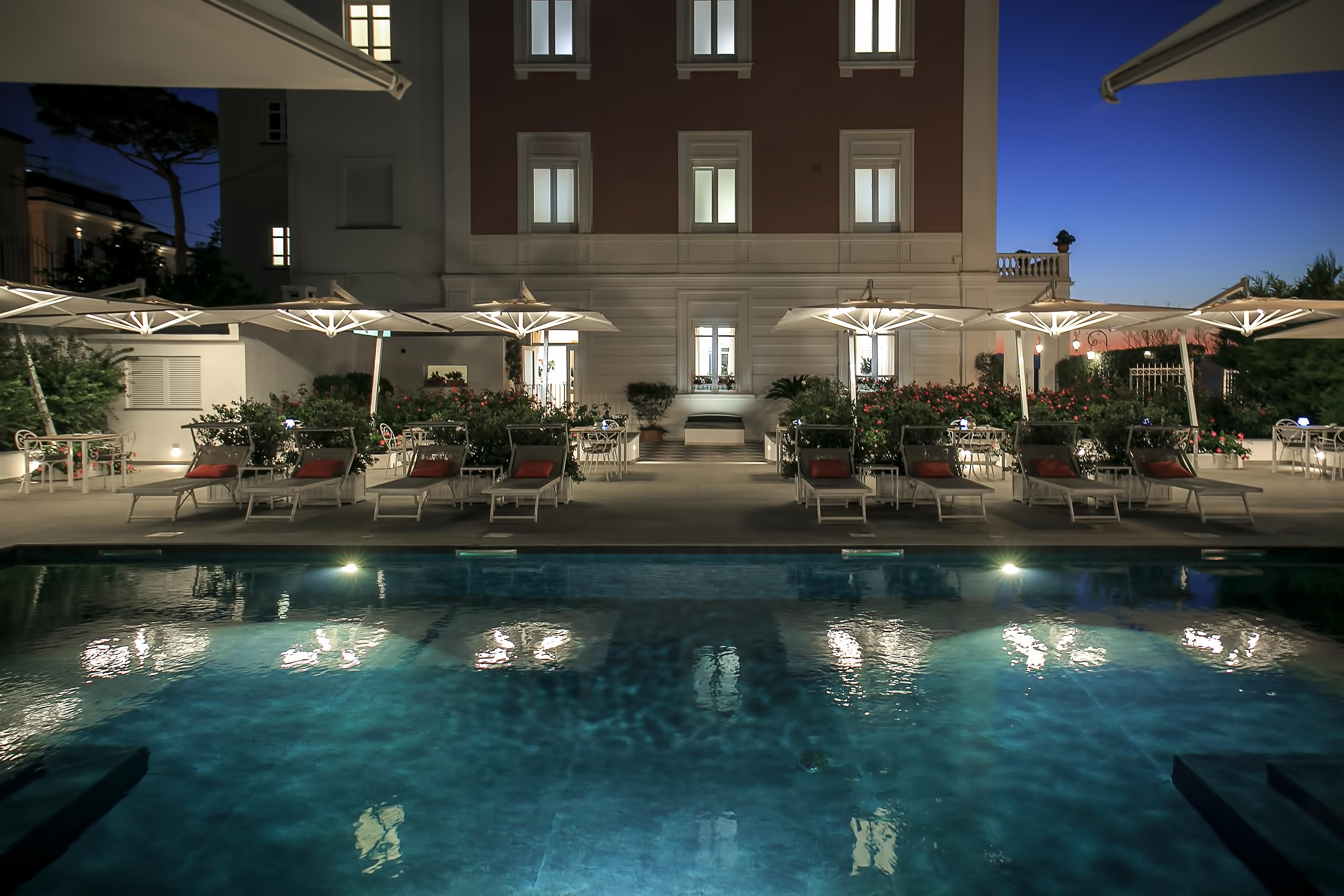 Hotel Villa Garden Сант'Агнело Екстериор снимка