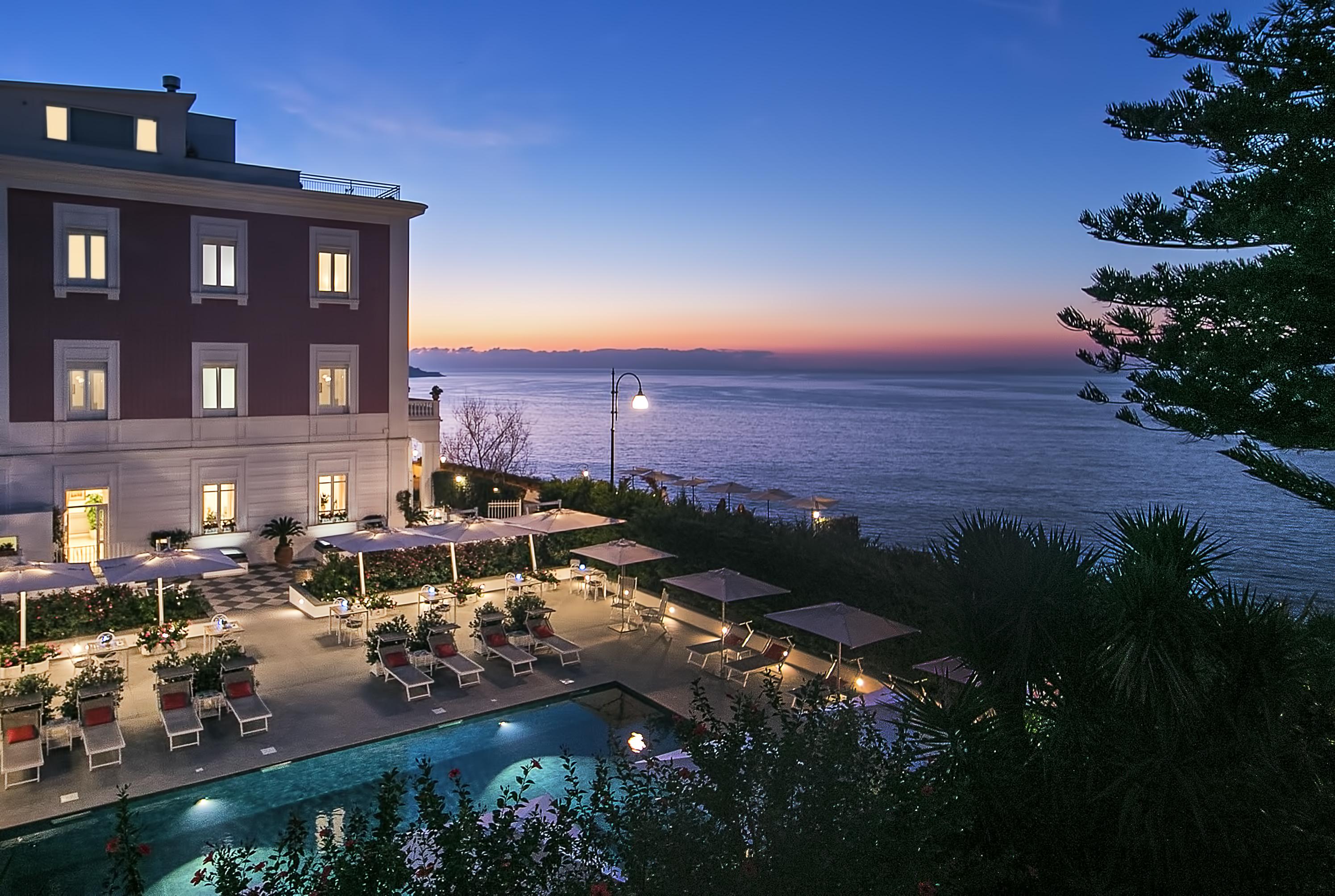 Hotel Villa Garden Сант'Агнело Екстериор снимка