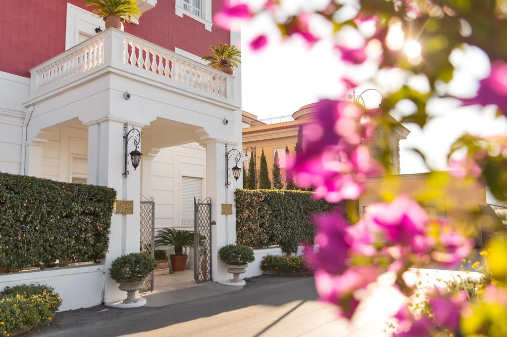 Hotel Villa Garden Сант'Агнело Екстериор снимка